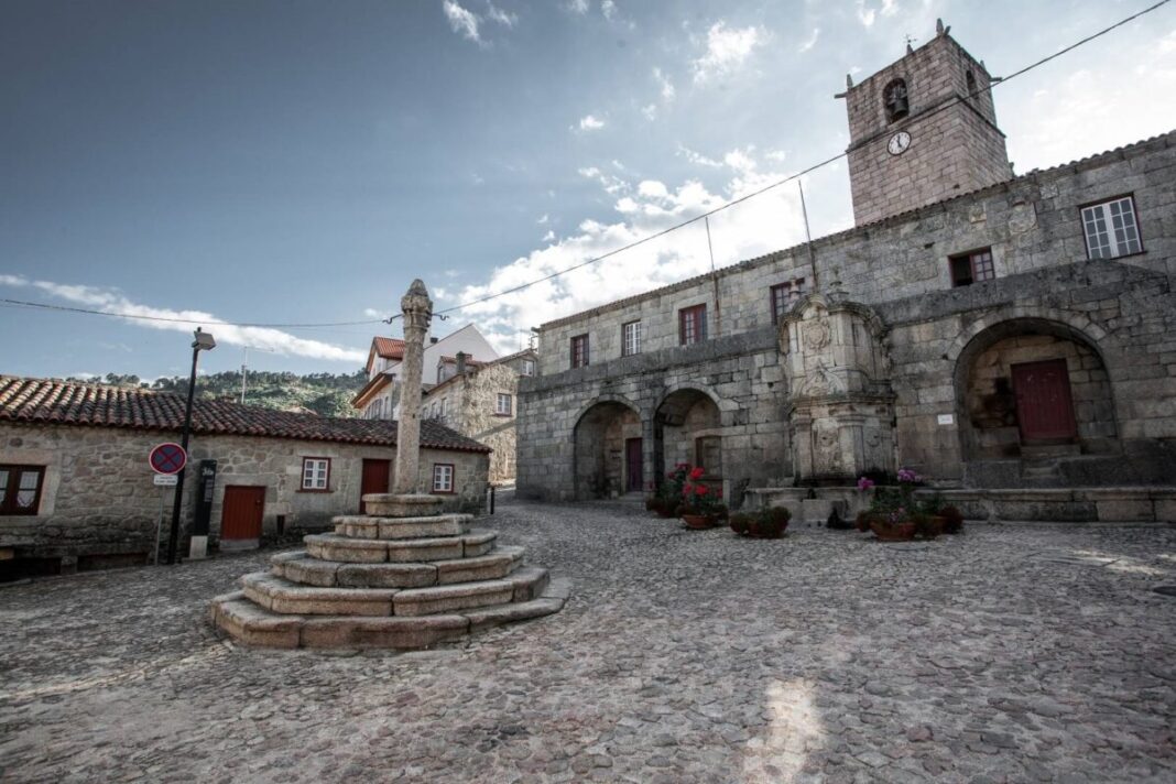 Favaios uma das aldeias mais típicas do Douro Revista Outsider