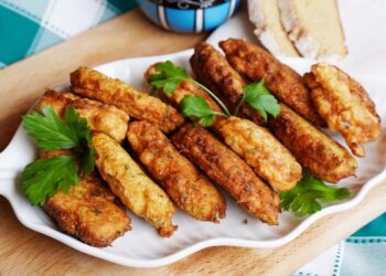 Pataniscas de bacalhau à antiga