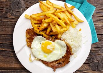 Bitoque à Portuguesa