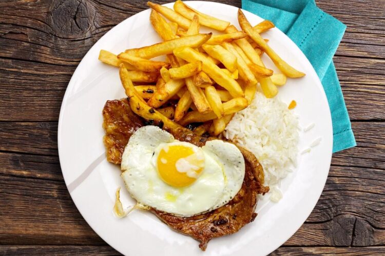 Bitoque à Portuguesa