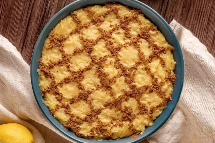 Aletria com leite condensado