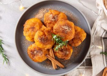 Sonhos de abóbora e laranja