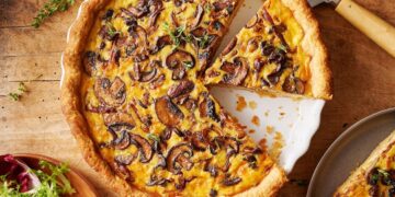 Quiche de cogumelos e bacon