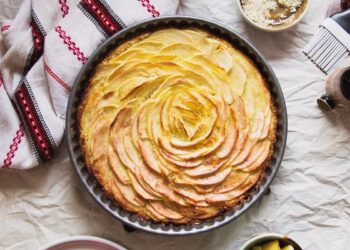 Tarte de maçã e amêndoa