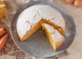 Bolo de cenoura e amêndoa