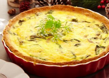 Quiche de atum e espinafres