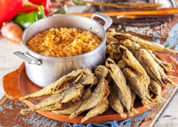 Jaquinzinhos com arroz de tomate