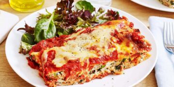 Lasanha de atum e espinafres