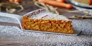 Bolo de cenoura e limão