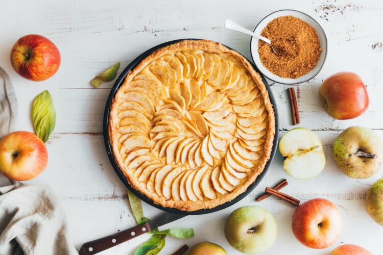 Tarte de maçã com natas