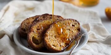 Rabanadas com calda de mel