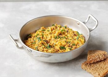 Ovos mexidos com alheira