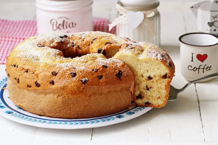 Bolo de iogurte com pepitas de chocolate