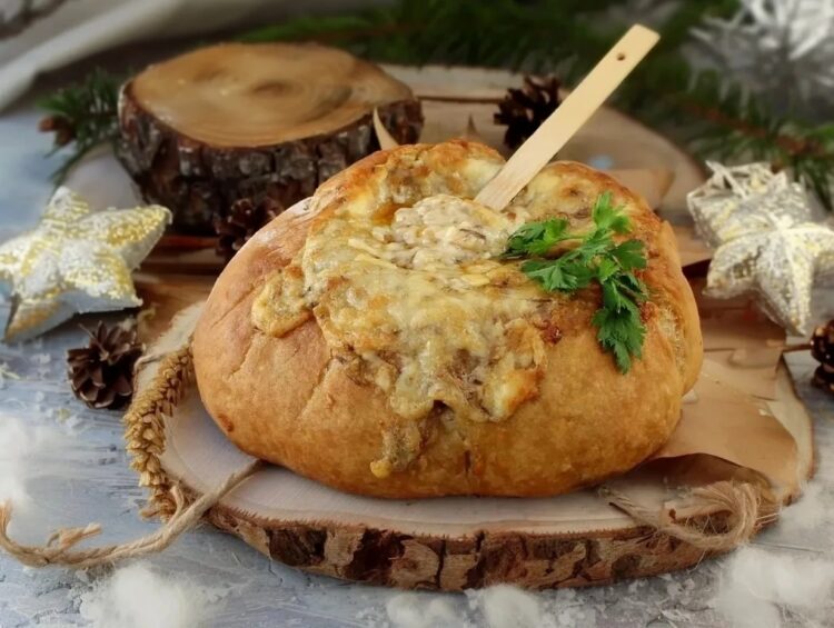 Pão recheado com alheira