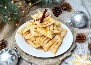 Coscorões com calda de mel