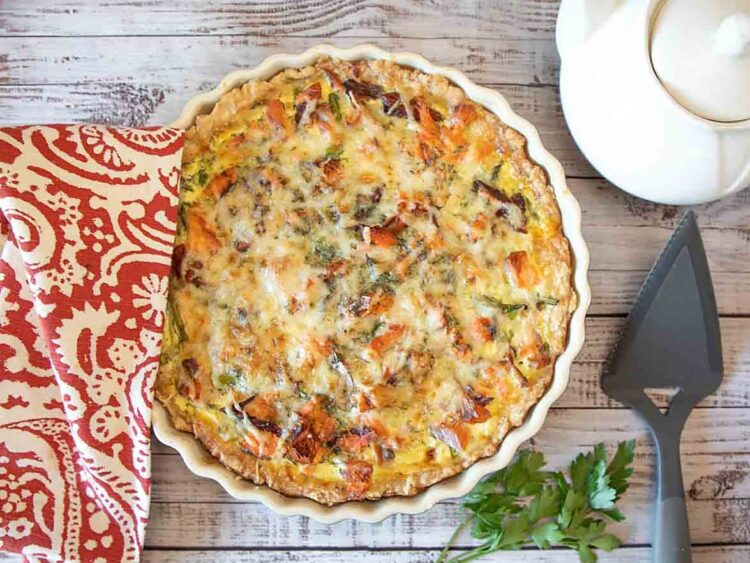 Quiche de salmão e cogumelos