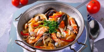 Cataplana de peixe e marisco