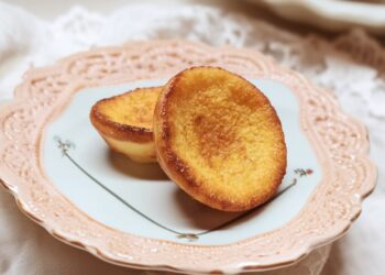 Queijadas de leite e canela