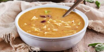 Sopa de feijão à moda antiga