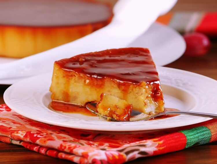 Pudim de pão cremoso