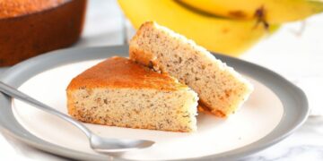 Bolo de banana e canela húmido e fofinho
