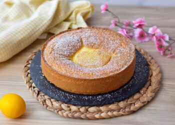 Bolo de requeijão e iogurte