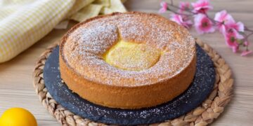 Bolo de requeijão e iogurte