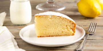 Bolo de claras e iogurte