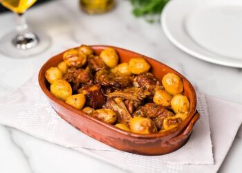 Cabrito assado no forno à portuguesa