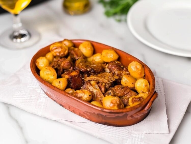 Cabrito assado no forno à portuguesa