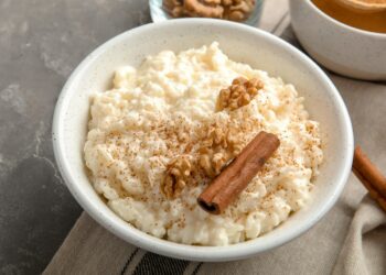 Arroz doce cremoso com leite condensado