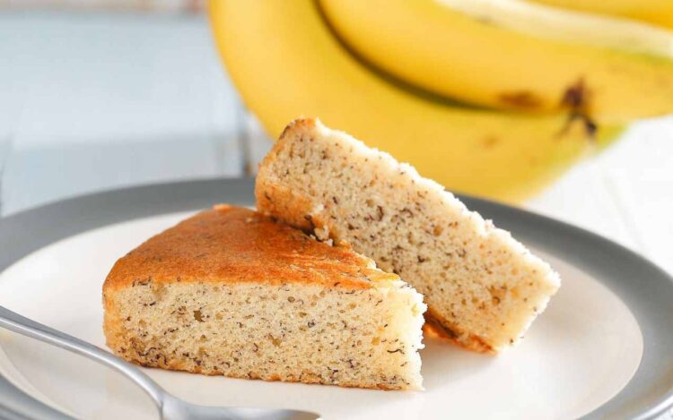 Bolo de banana e iogurte