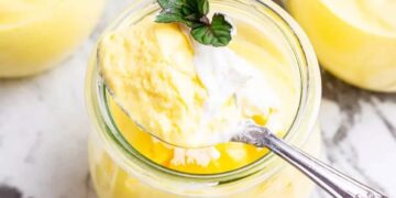 Mousse de ananás cremosa