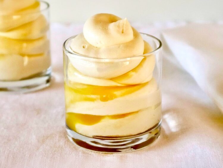 Mousse de limão com leite condensado