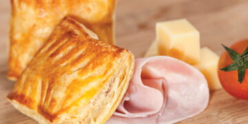 Folhados de queijo e fiambre: rápidos, práticos e perfeitos para qualquer petisco