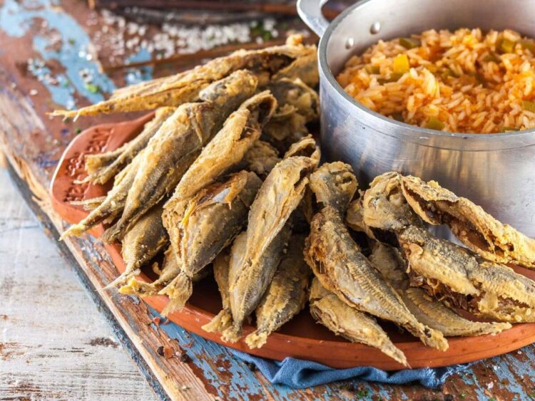 Carapaus fritos à moda portuguesa