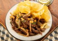 Iscas à Portuguesa com batata frita: receita tradicional