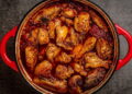 Frango na púcara: a receita tradicional portuguesa com vinho do Porto