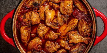Frango na púcara: a receita tradicional portuguesa com vinho do Porto