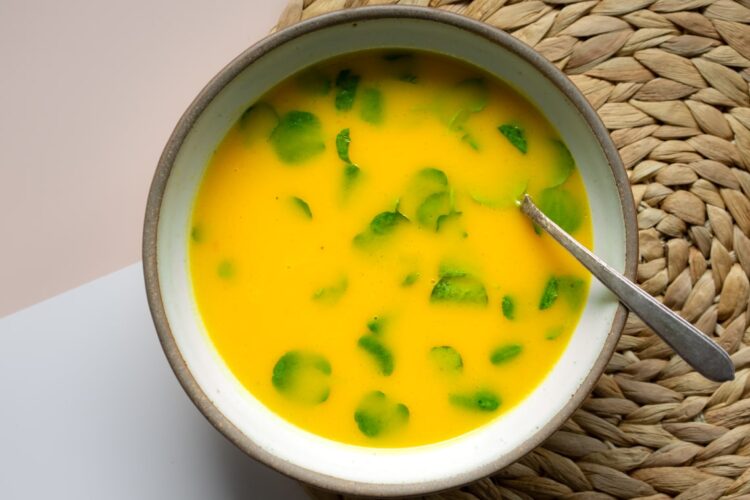 Sopa de agrião com batata