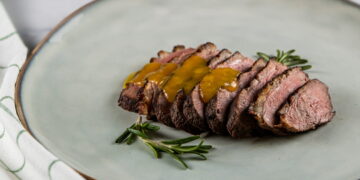 Peito de pato com laranja